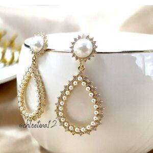 White Pearl Dangle Earrings 14k Gold / Sterling Teardrop Earrings Pearl Earrings